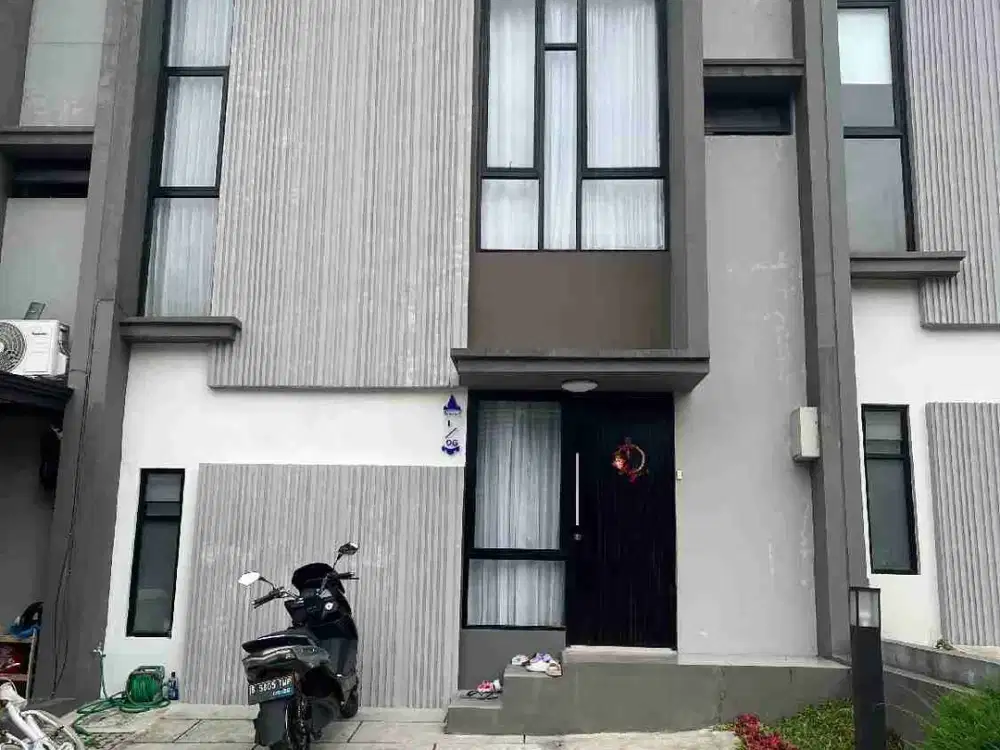 Dijual Cepat Rumah 2 Lantai Modern view Pegunungan