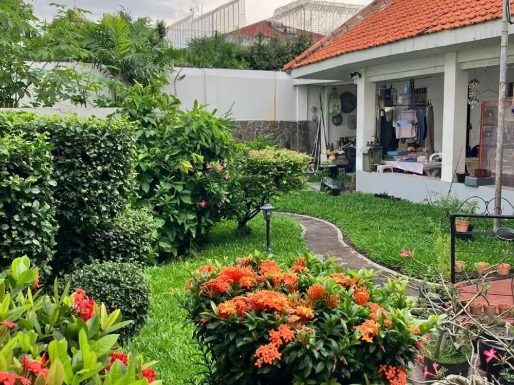 dijual rumah jalan kapuas