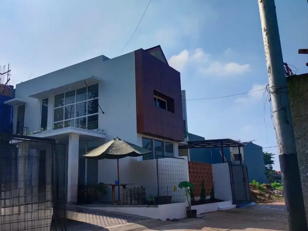 Dijual Rumah di Dalam Cluster Kawasan Pasar Minggu Jaksel Dengan Desain Modern DL-19049