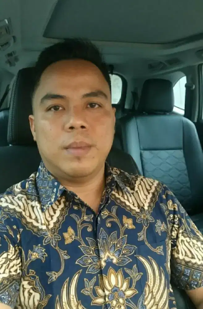 Cari loker supir SIM A pengalaman 8 thn