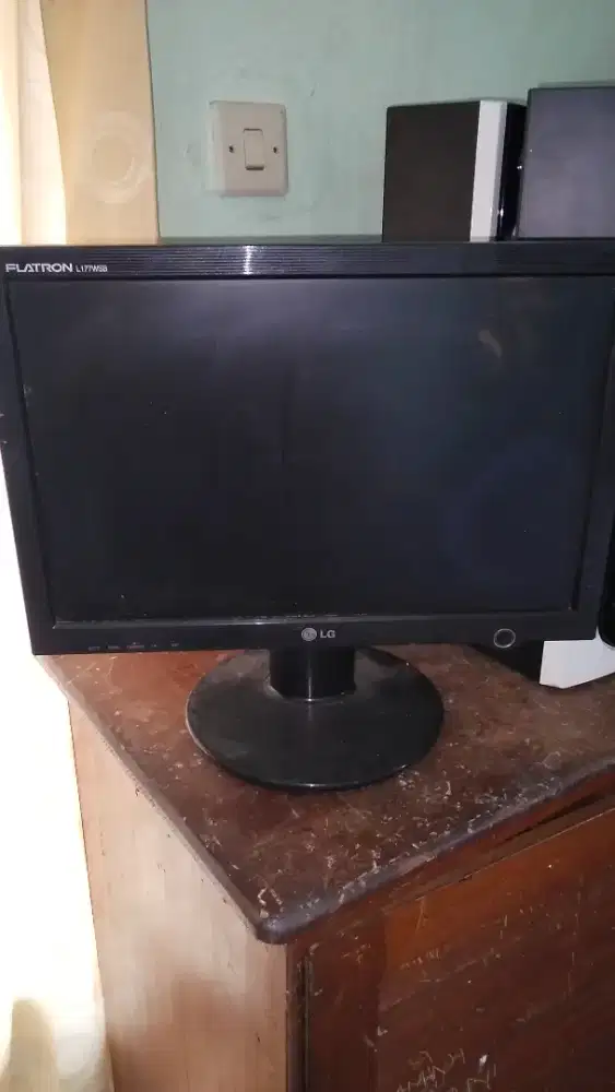 Dijual Monitor LG