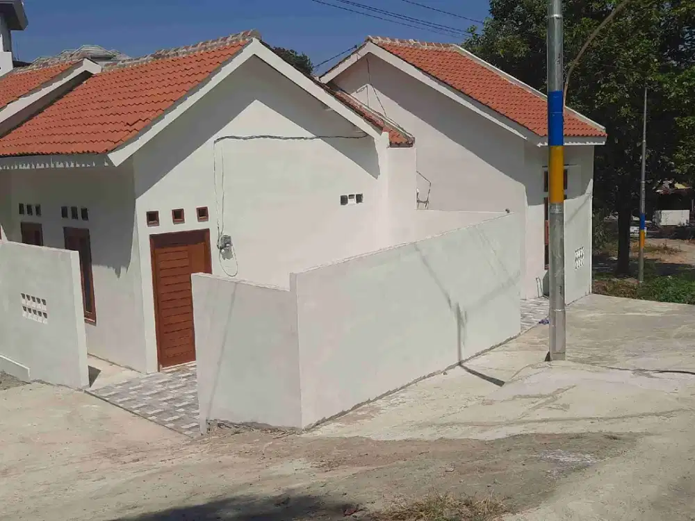 Di jual rumah murah selatan SFA Mojosongo ikut solo.