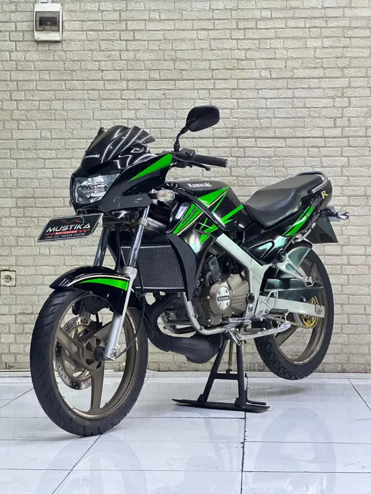 Perfect Condition!!Kawasaki Ninja R SE 2015 Antik Simpenan-Mustika