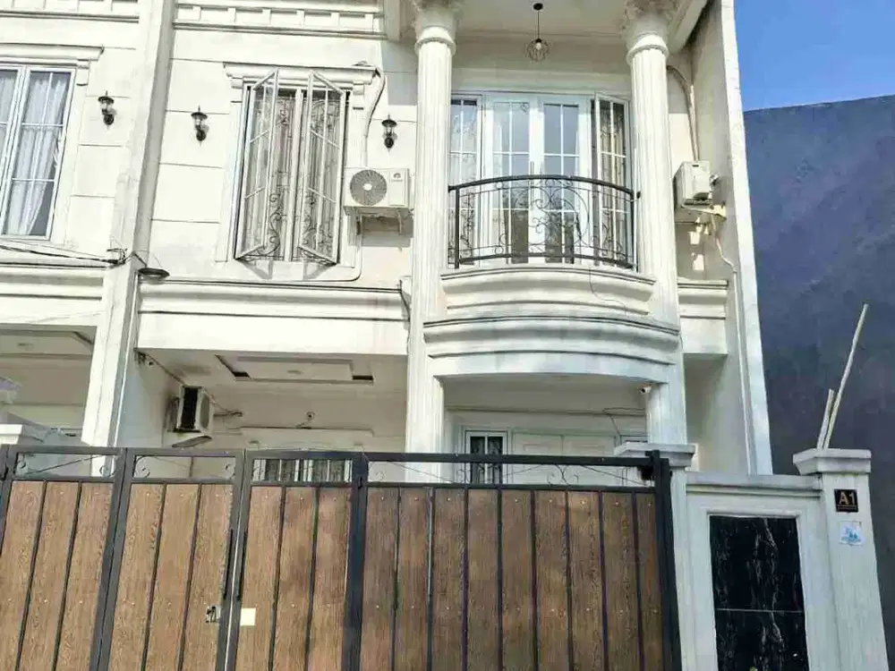 Dijual Cepat Rumah 2 Lantai Siap Huni Strategis di GDC Depok