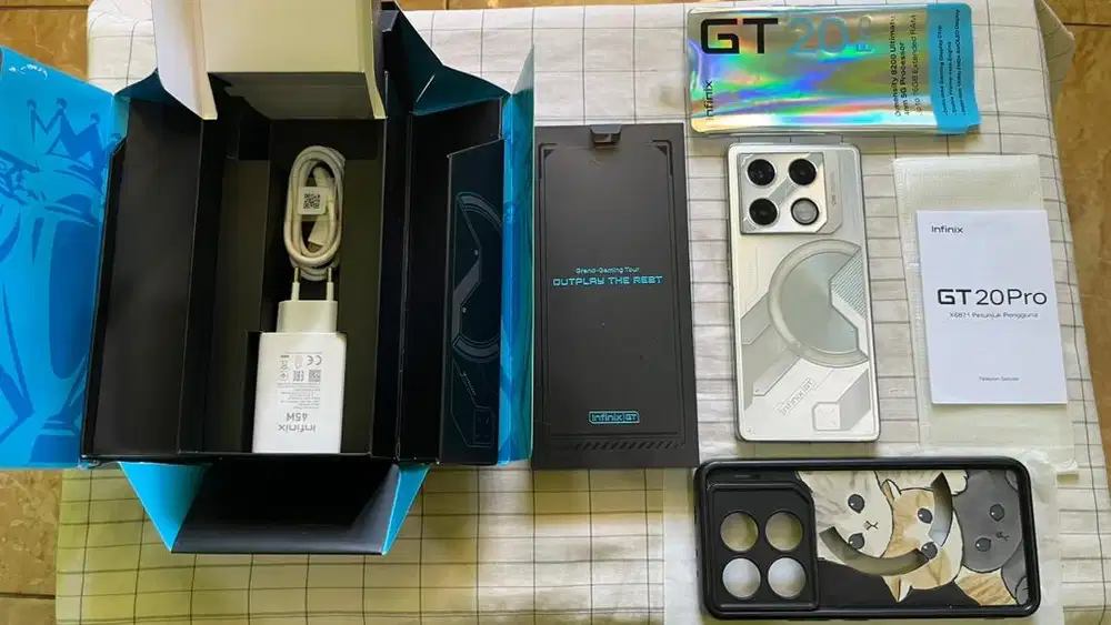 INFINIX GT 20 PRO 8/256 MULUS FULLSET ORIGINAL TERAWAT NORMAL SEGEL