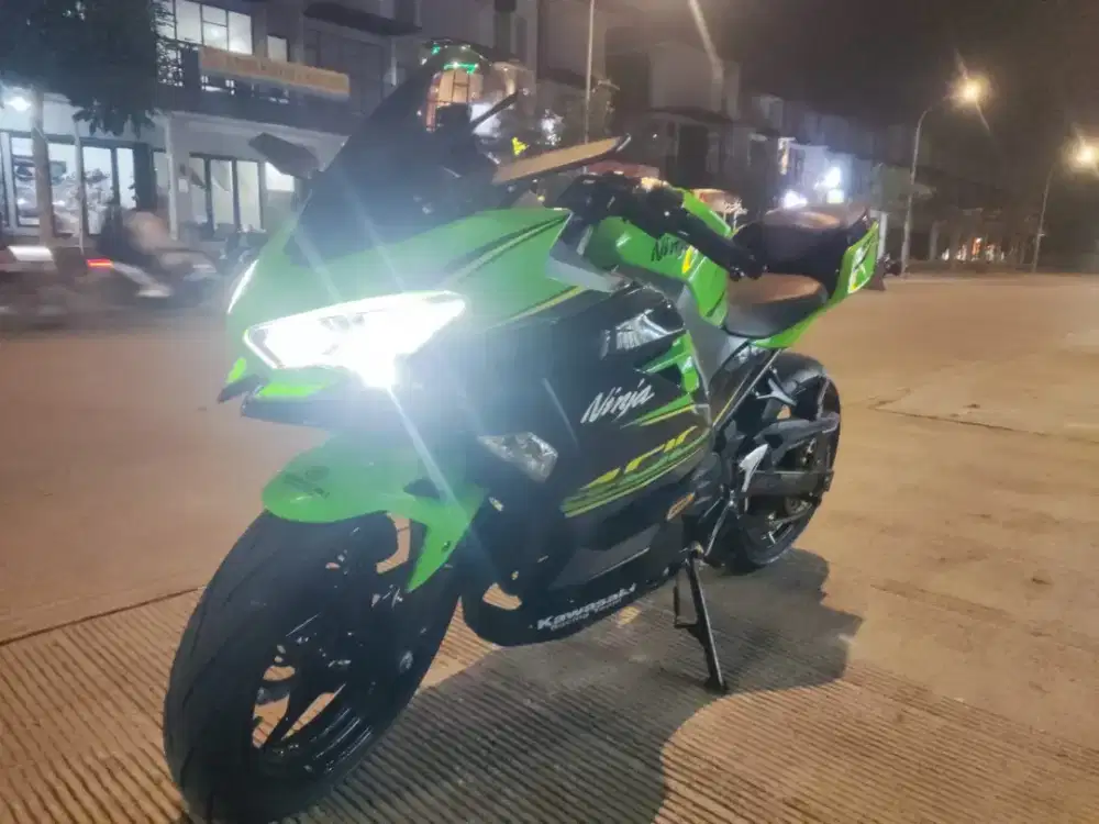 Kawasaki All New Ninja 250 Fi KRT