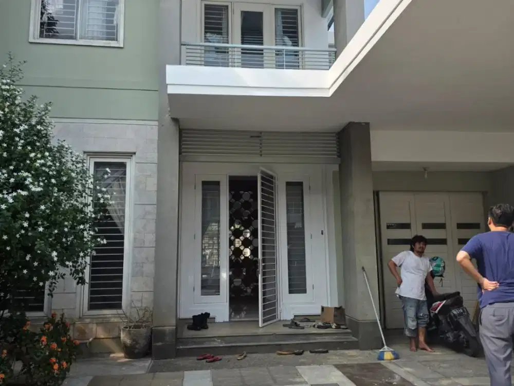 Dijual Cepat Rumah Sutera Palma Alam Sutera Siap Huni