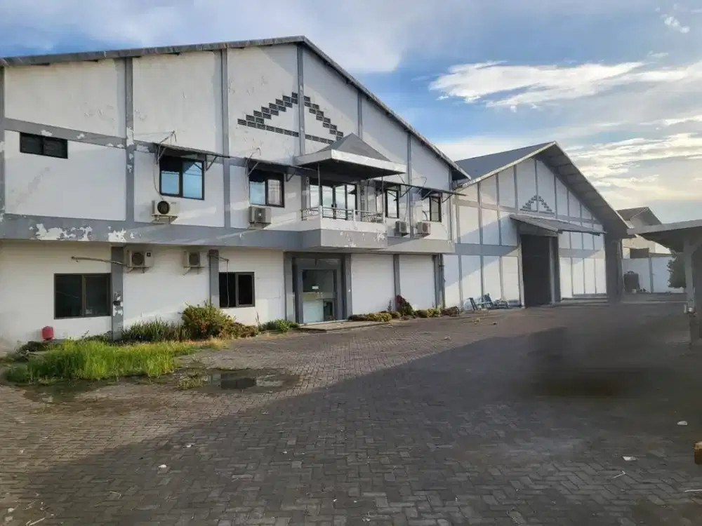 GUDANG CERME GRESIK*EX PABRIK MEBEL*Hadap Utara