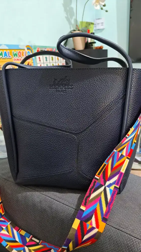 TAS HERMES PARIS