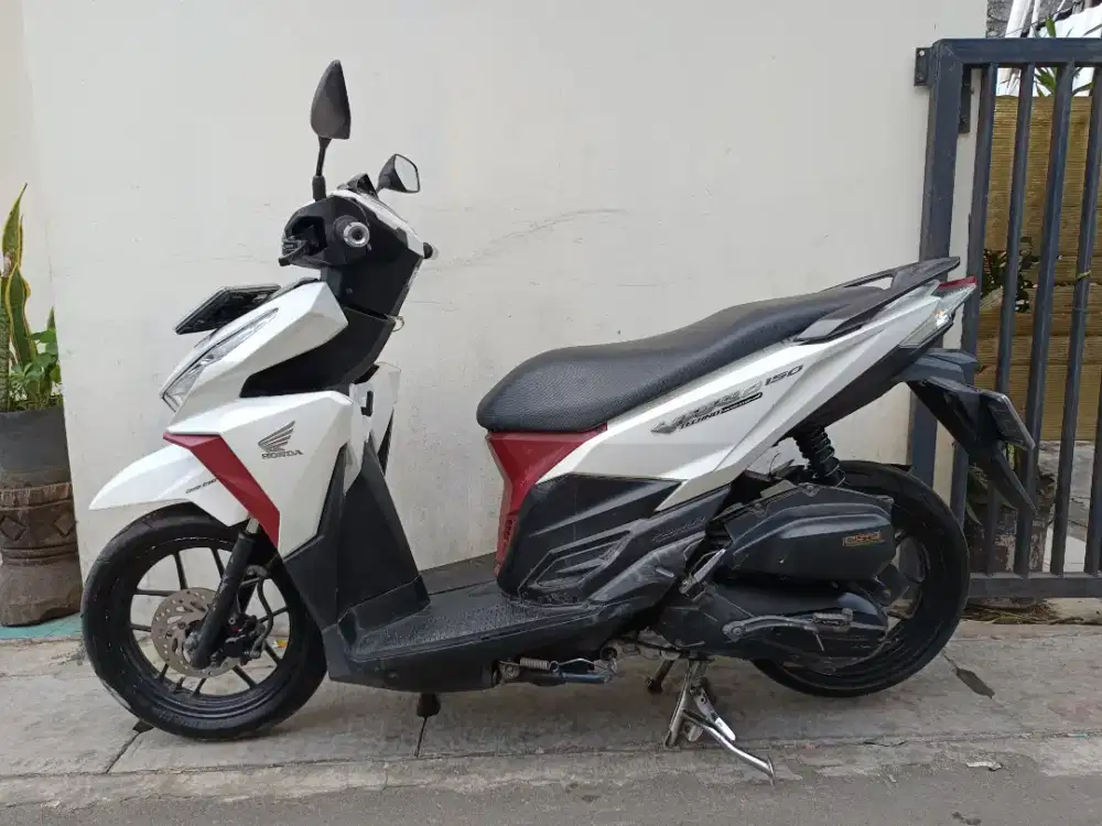 Honda vario led old 150 2017 lengkap mesin halus
