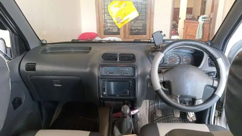 Daihatsu Taruna 2005 Bensin