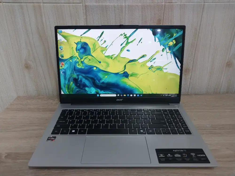 ACER ASPIRE LITE 15/AMD RYZEN 7 5700U/Ram 8 GB/SSD 512 GB GARANSI ON!!