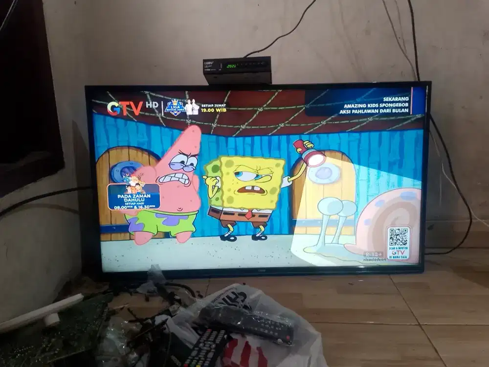 tv led merk coocaa 40in