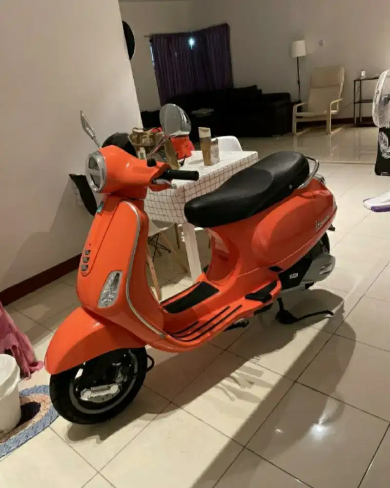 Vespa LX IGET 125 3VIE