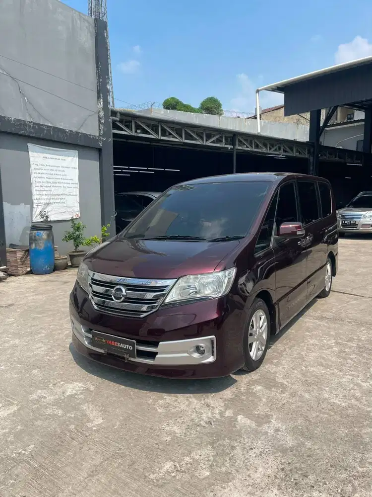 Serena HWS Autech 2014 Panoramic Istimewa Siap Pakai Langka