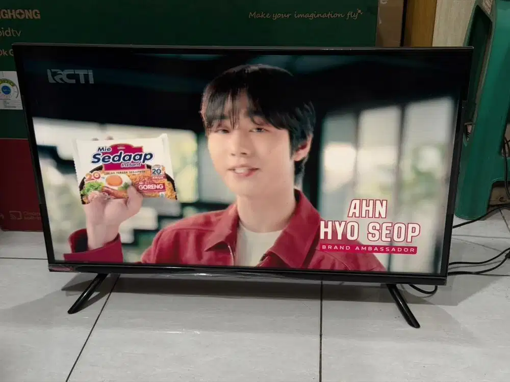 Android tv changhong 32 inch mulus 1000% seperti baru fullset
