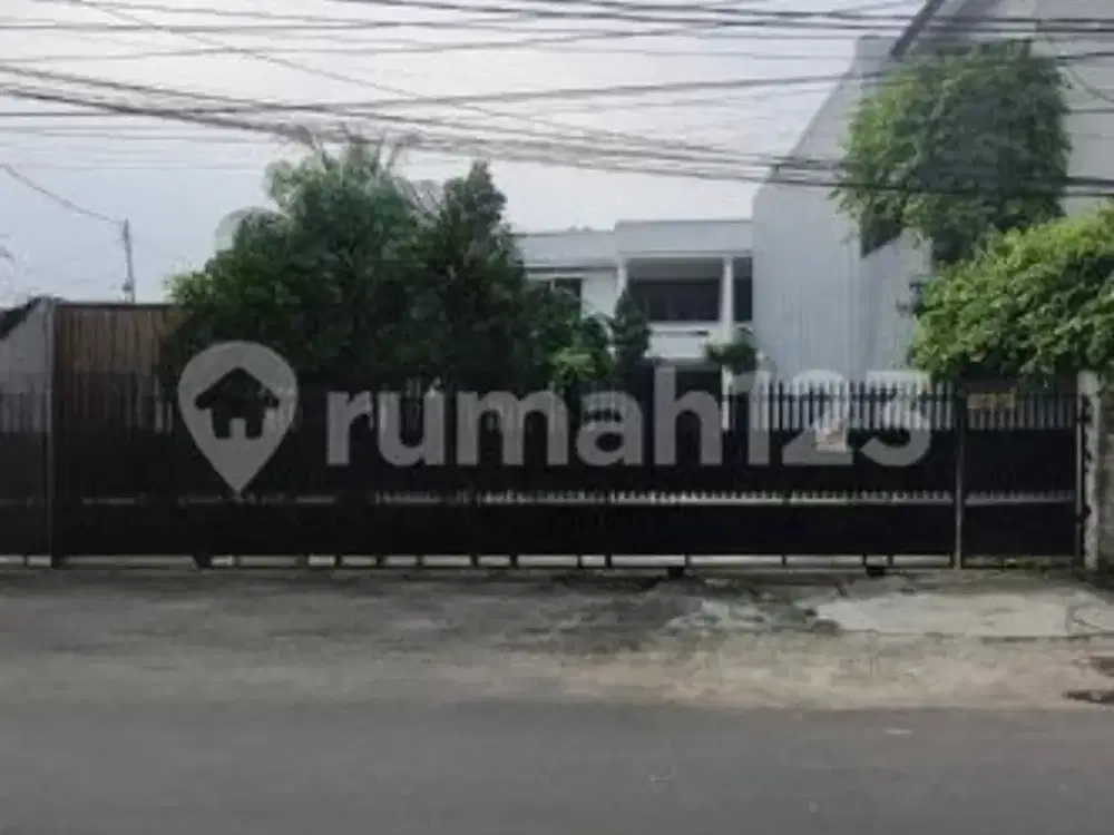 Tanah + Bangunan di Kebon Pala, Jatinegara