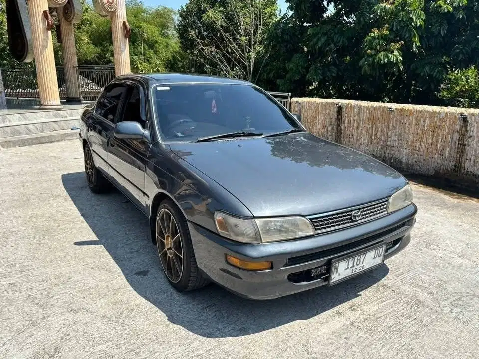 Toyota Corolla 1.6 1994 h is bisa tukar tambah sekoto kediri jatim