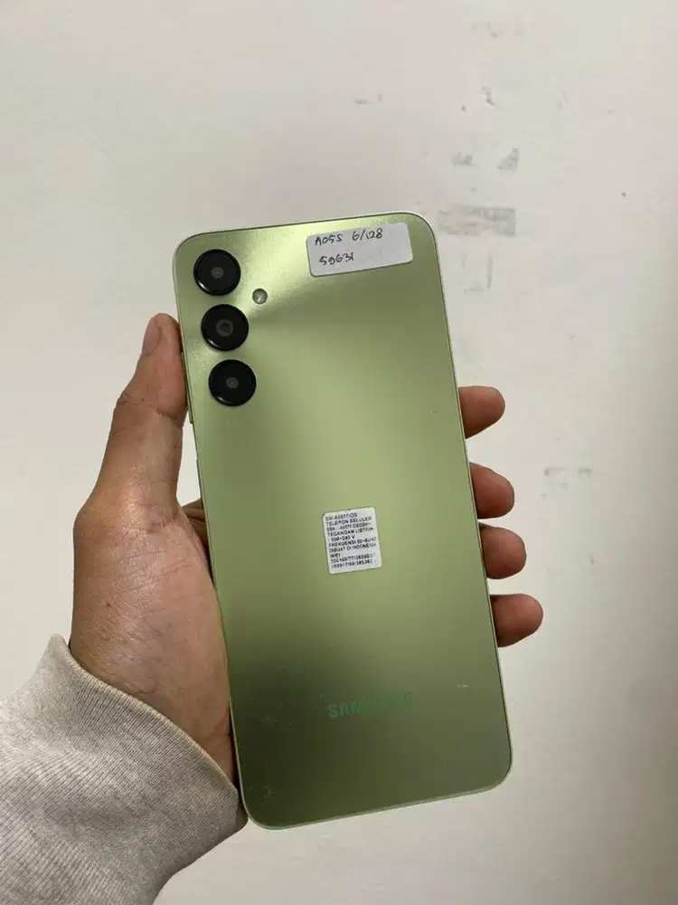Samsung A05s green
