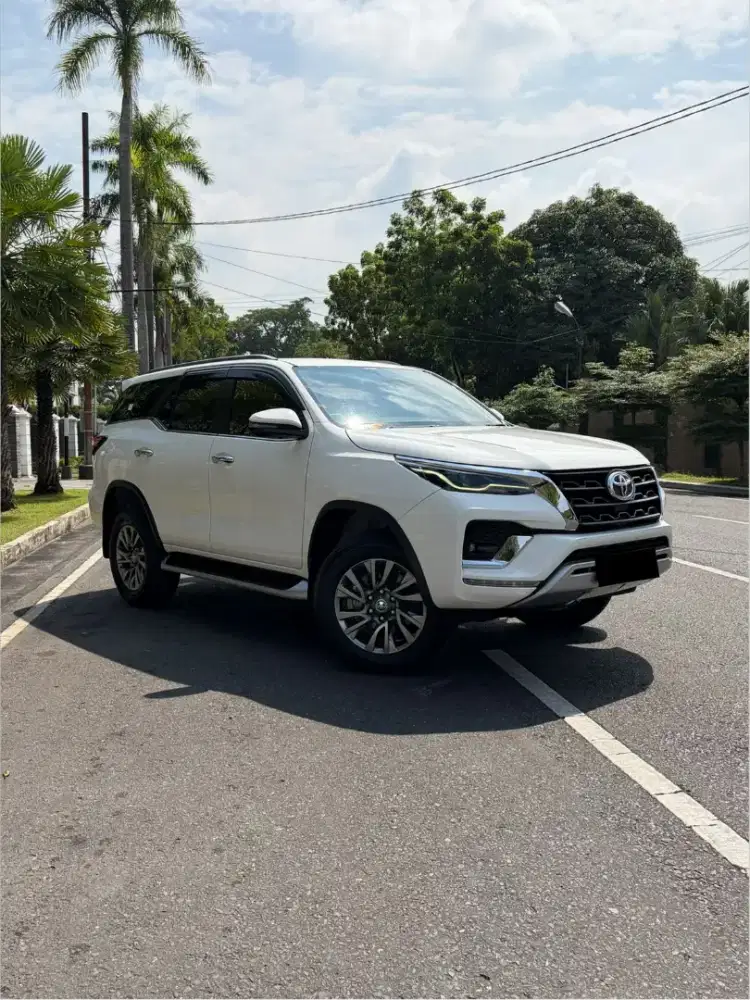 Toyota Fortuner Vrz At Matic Diesel Putih 2021