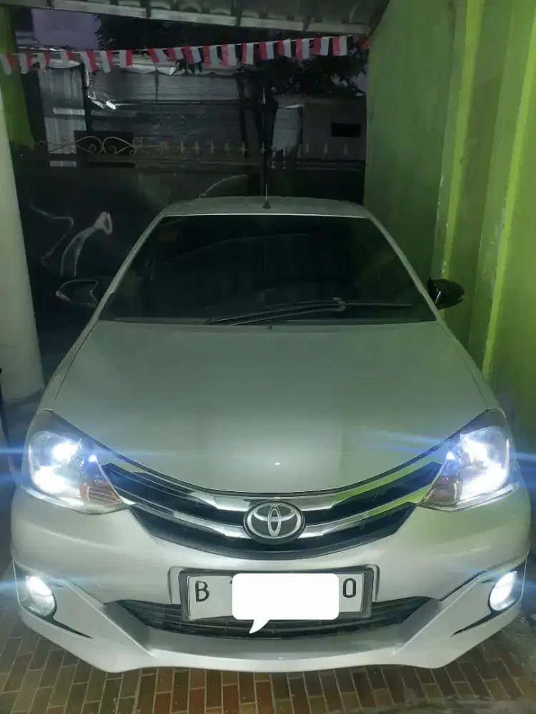 Toyota Etios Valco 2014 Ganteng
