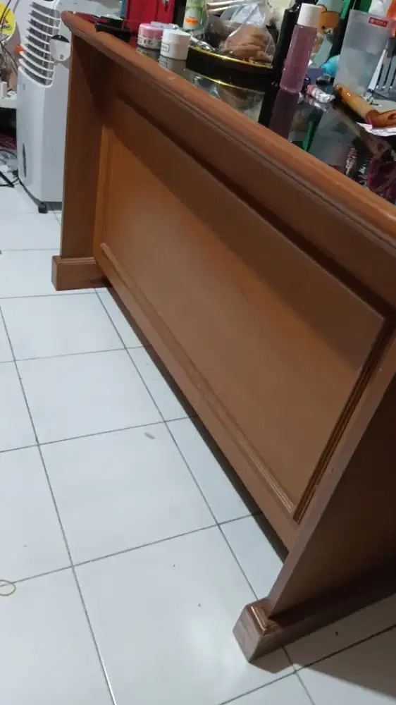 Meja Kerja.Cocok di kantor atau temoat Usaha