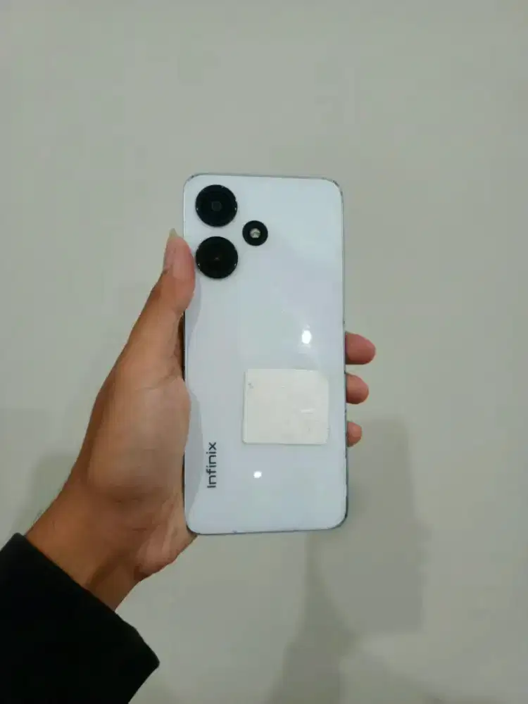 INFINIX HOT 30i Ram 8+5(128)