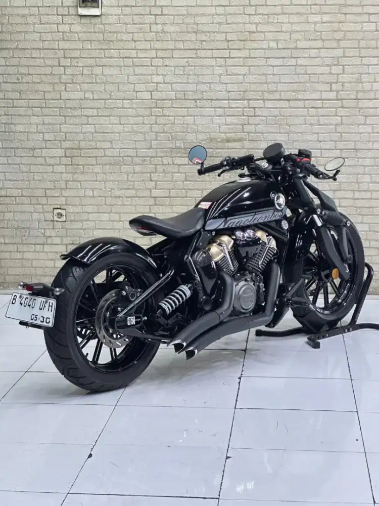 ODO 2RB‼️ Benda Napoleon Bob 250 Vtwin 2025 Likenew - Mustika motor