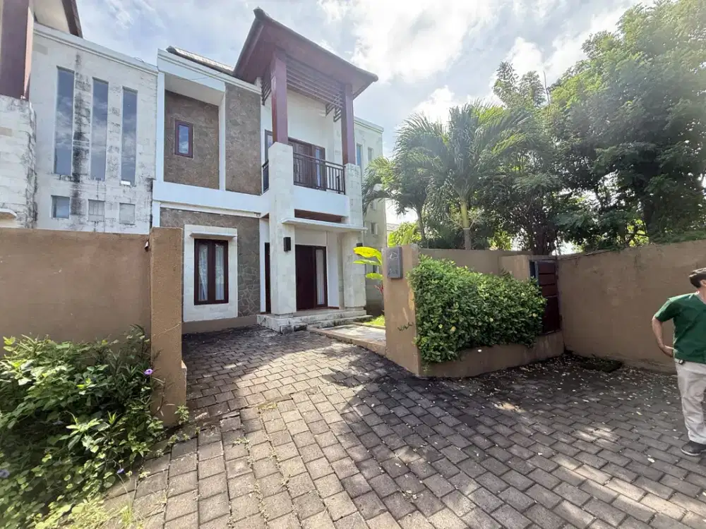 Villa Mumbul Dalam Cluster Villa Nusa Dua  Bali