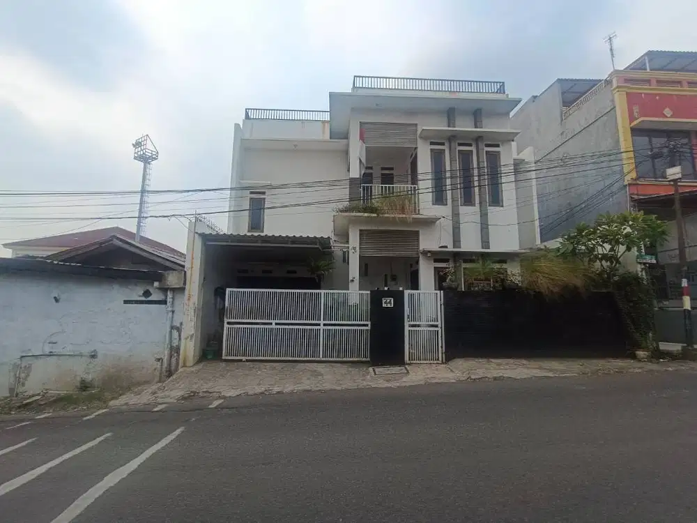 Jual Rumah Strategis Hook
