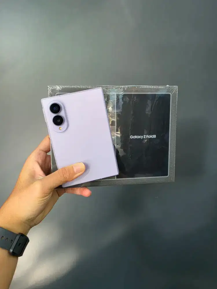 SAMSUNG GALAXY Z FOLD 8