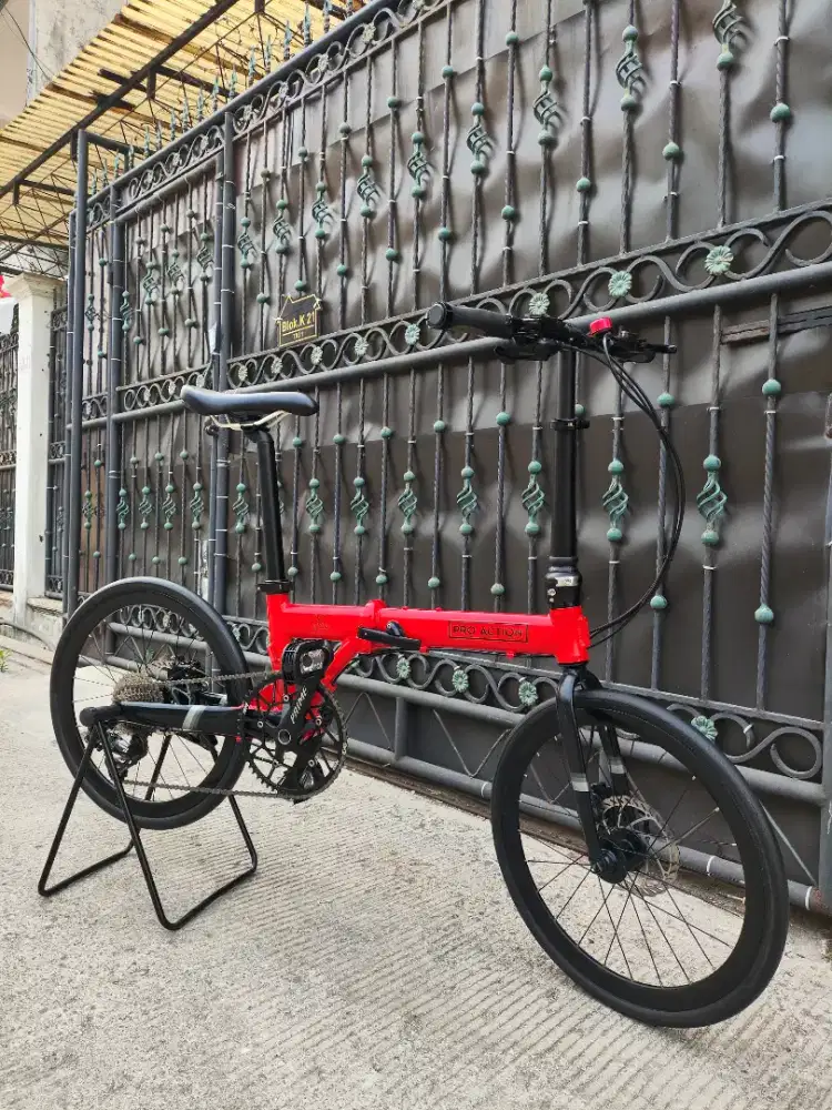 Sepeda Lipat 20 inch Frame Alloy 10 Speed masih kaya baru