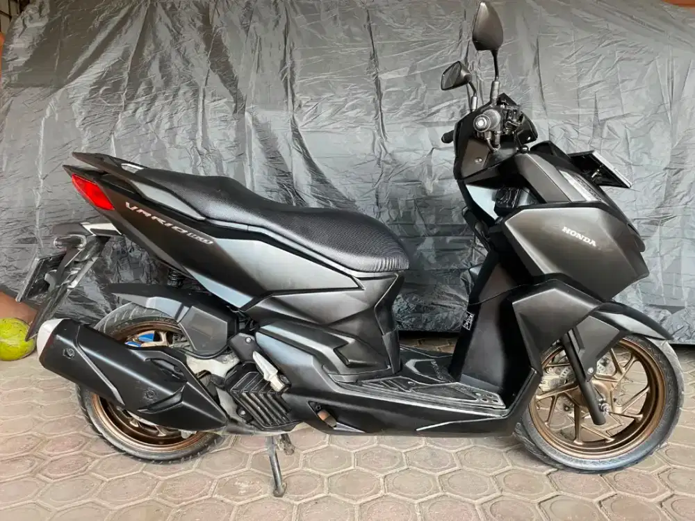 Honda Vario 160 ABS Tahun 2024 Lengkap BK Medan