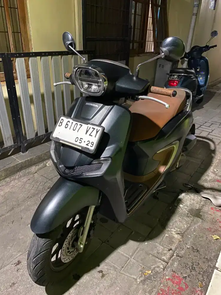 MOTOR STYLO ABS HITAM 2024
