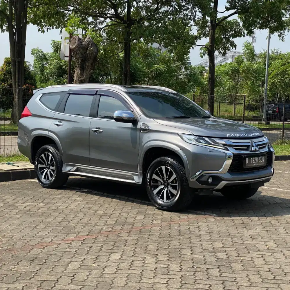 Mitsubishi Pajero Sport Automatic 2016 Diesel Abu Metalik