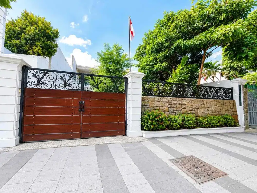 DIJUAL RUMAH MEWAH RAYA GUBENG – SURABAYA