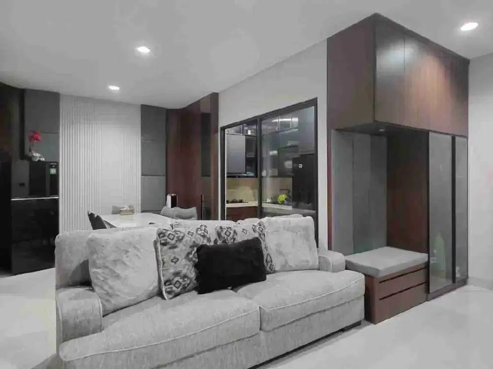 Dijual Rumah Siap Huni full furnished di Summarecon Bandung