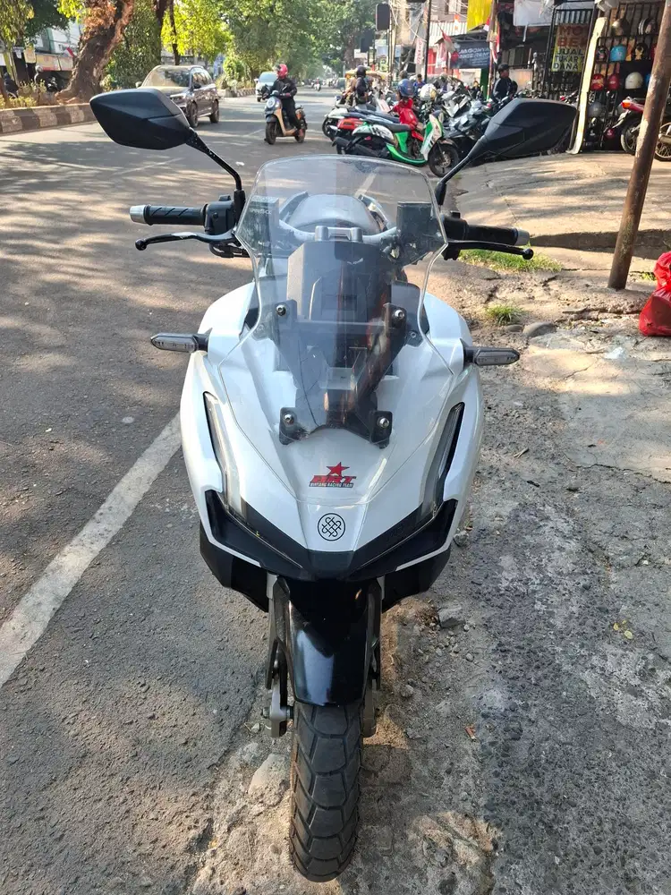 Honda Adv 150cc 2021 Putih Hitam