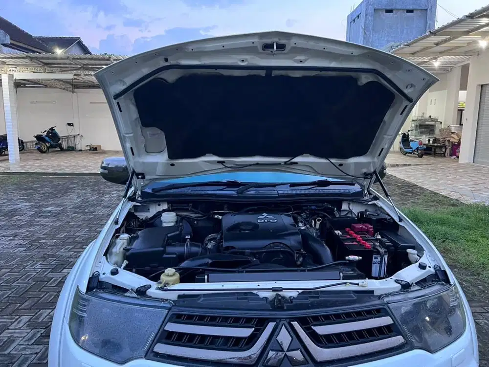 Pajero Sport 2015 Dakkar VGT muluss