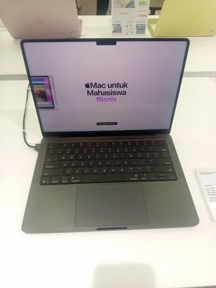 Cicilan Macbook pro