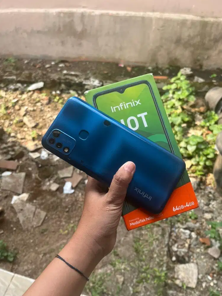 Jual infinix hot 11 play ram 4/64