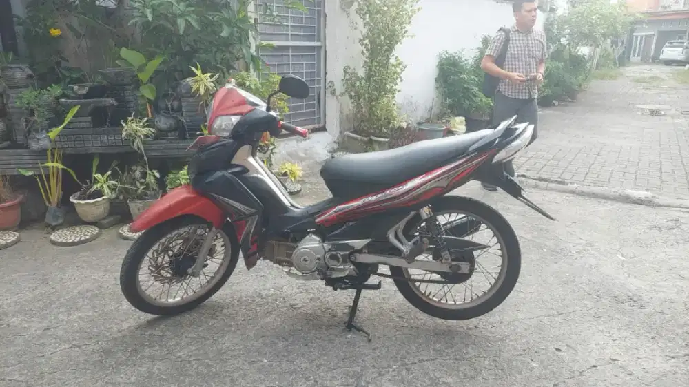 YAMAHA JUPITER Z ROBOT 2012