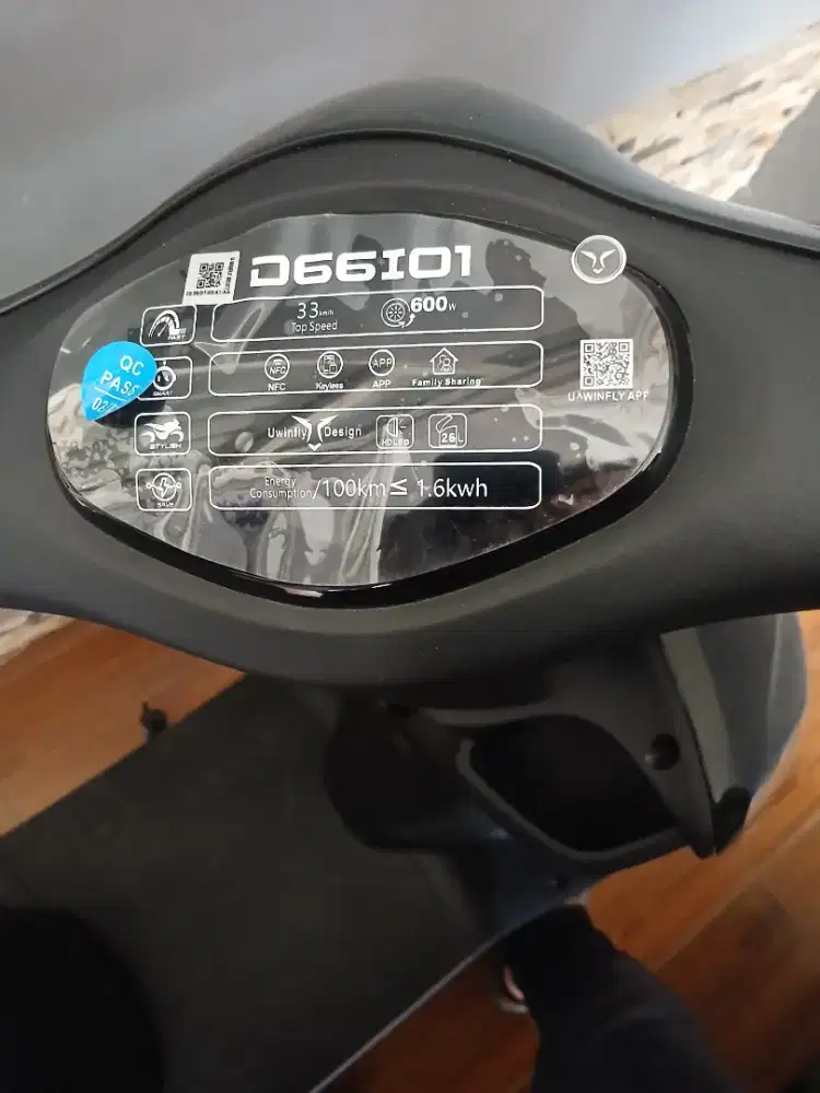 sepeda motor listrik U Winfly type D66i 01 bulan agustus tahun 2026