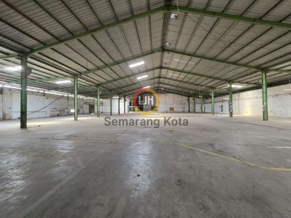 Gudang Bagus di Daerah Tugu