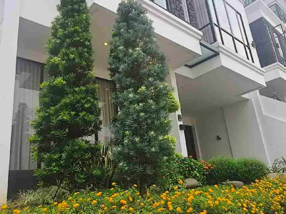 Di jual rumah brand new di jl. H. Niman, lebak bulus , jaksel