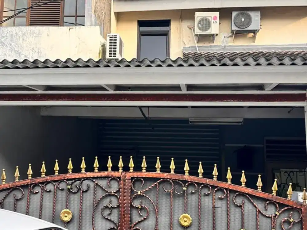 Jual Cepat RUMAH 2 Lantai di Pamulang