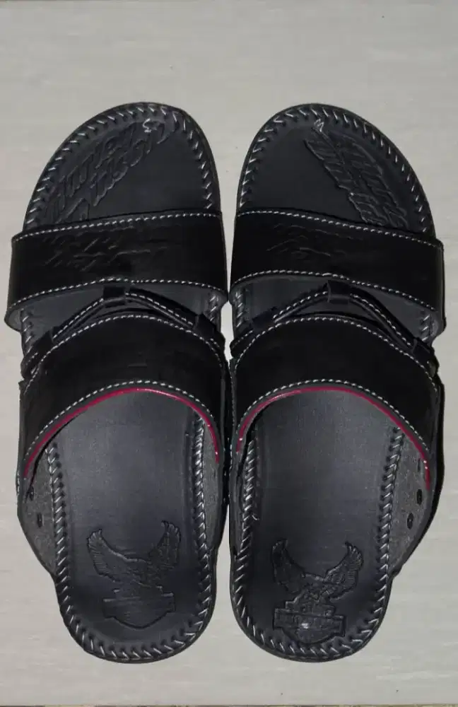 Sandal santai asli kulit