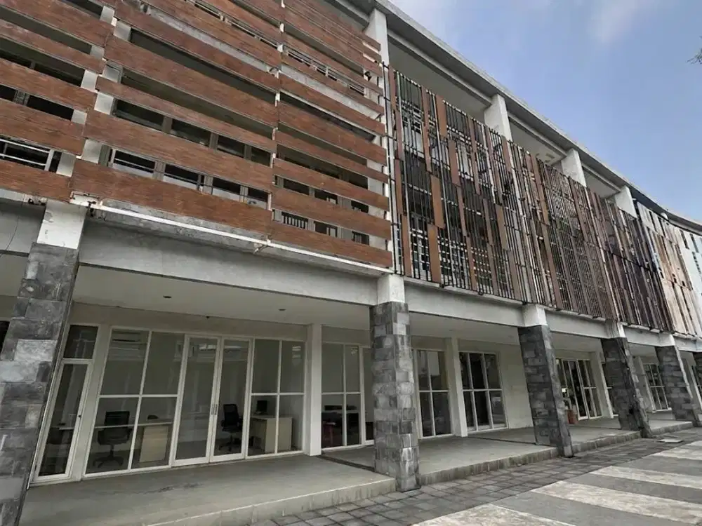 Disewakan 3 unit ruko jejer royal residence wiyung