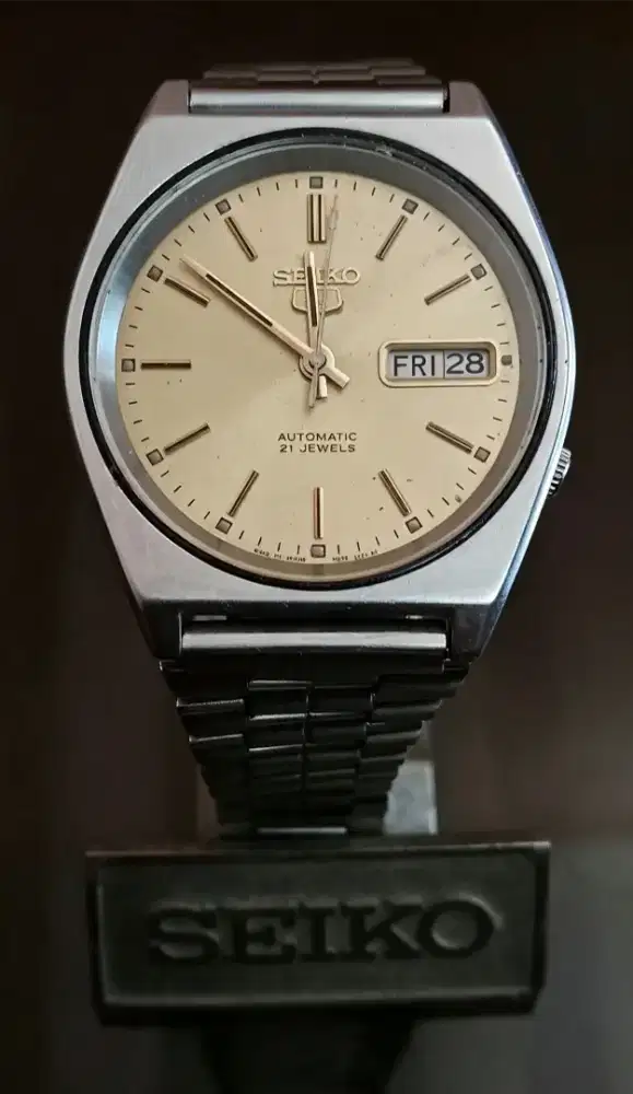 Vintage Seiko 7009 Hexagonal Original