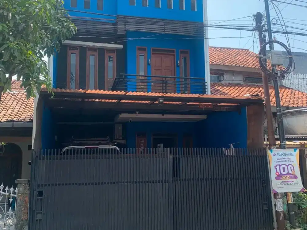 Termurah Rumah 3 Lantai Komplek Griya Bandung Indah (Gbi) Bandung Lokasi Strategis